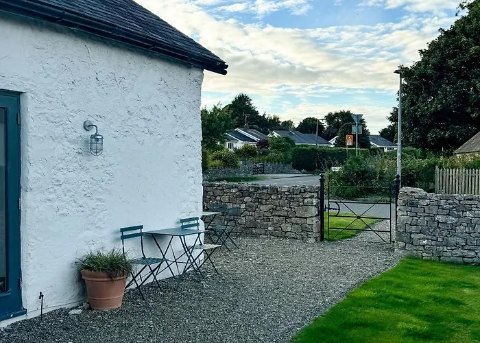 A Cosy Cwtch Retreat In The Heart Of The Clwydian Range